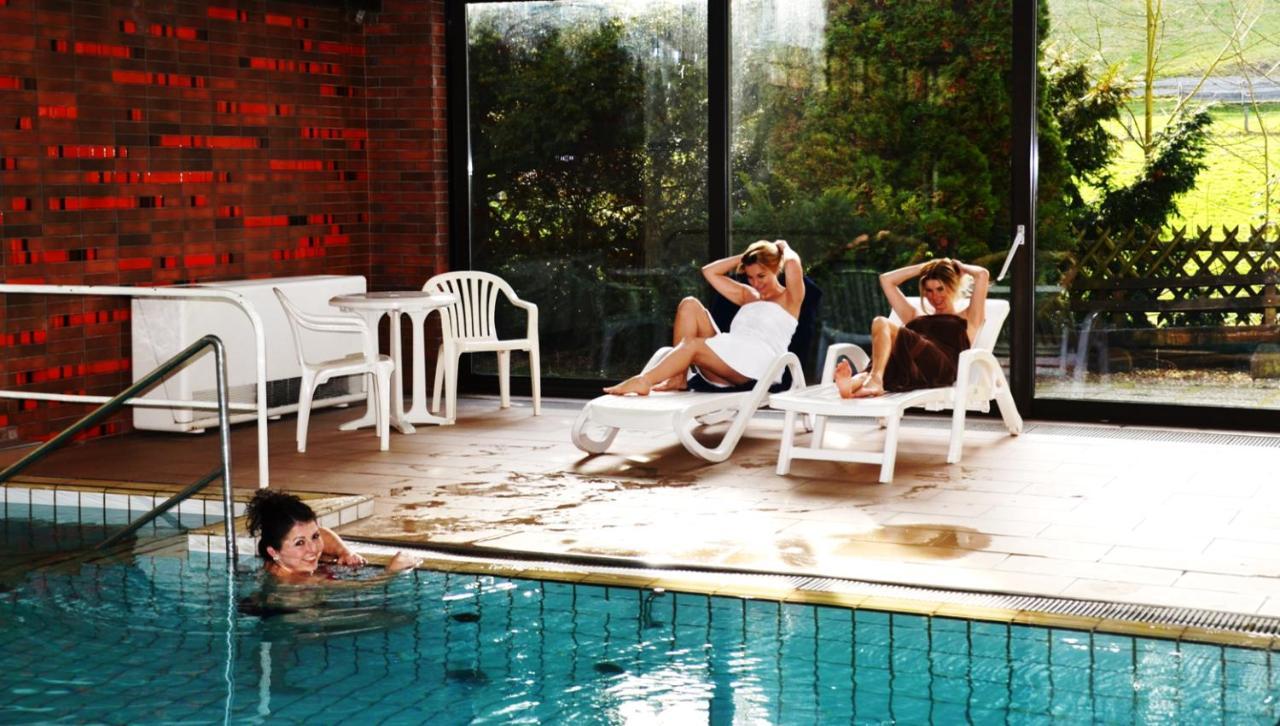 Hotel Wiesengrund 린덴펠즈 외부 사진